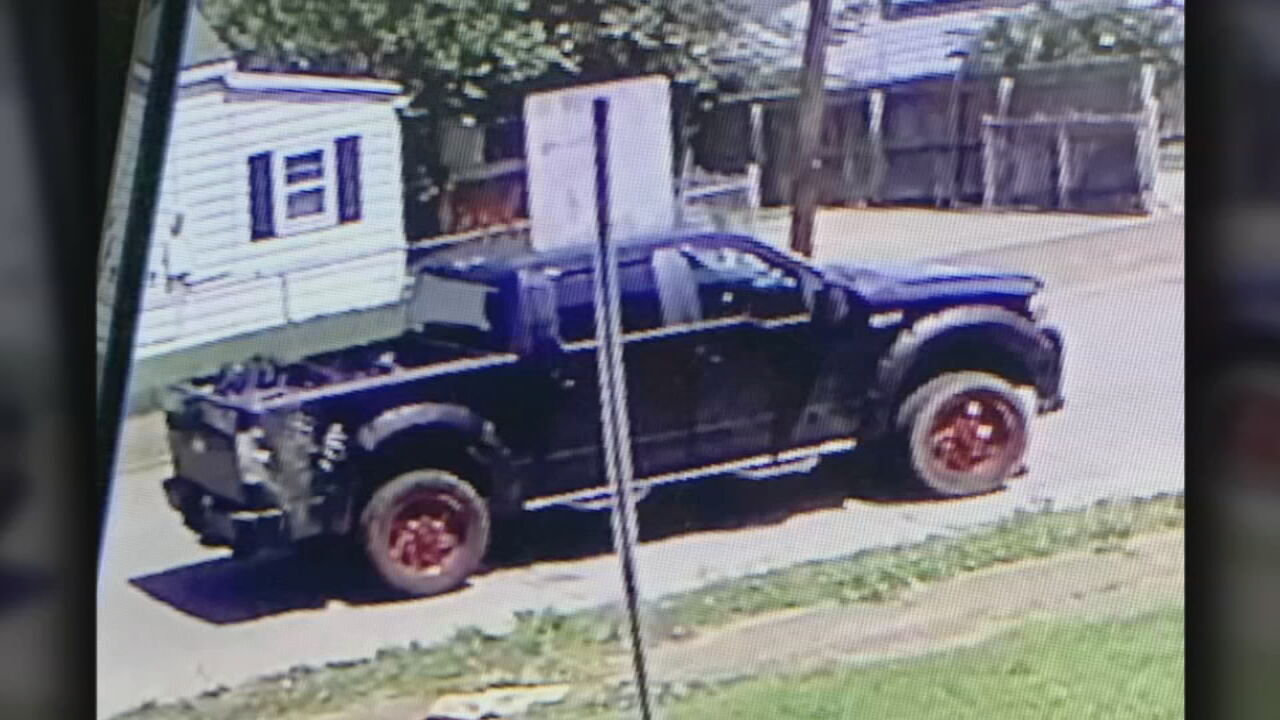 Louisville firefighters asking for public's help to find vehicle arsonist